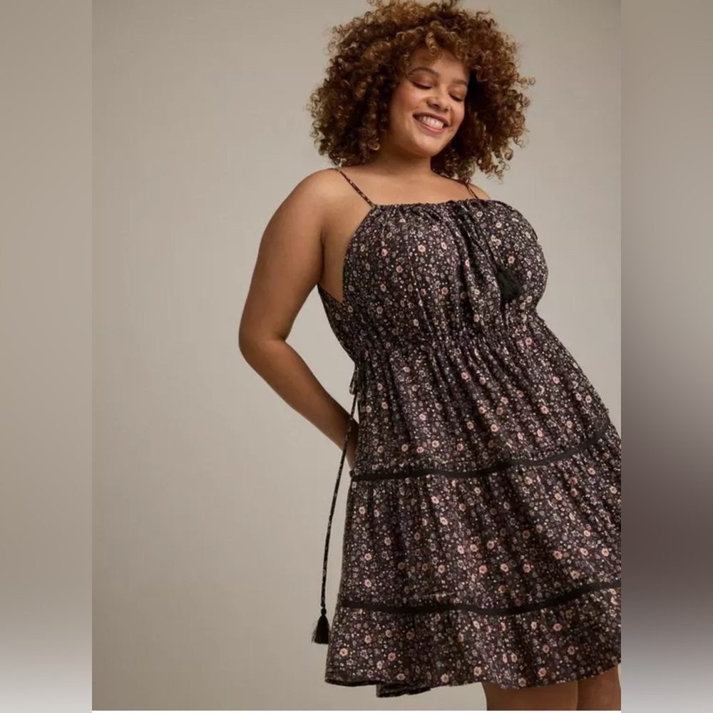 Torrid Festi Floral Tassel dress 4 nwt boho plus